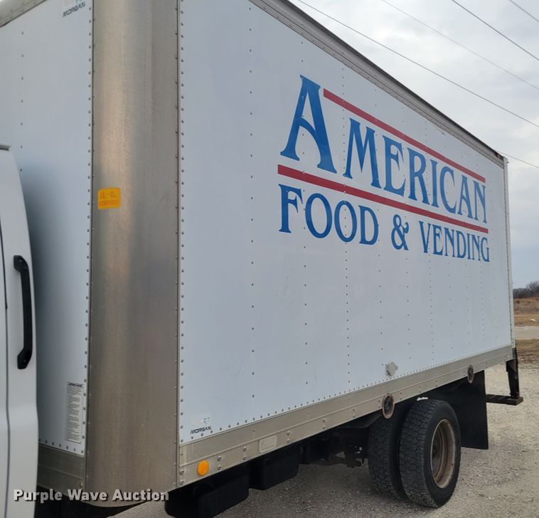 image for item KH9773 2007 GMC C4500  box truck