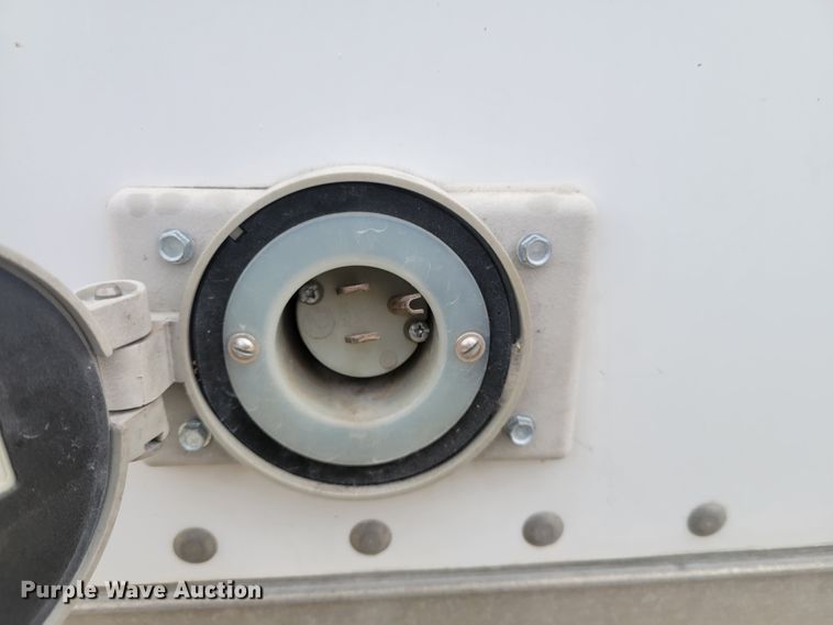 image for item KH9773 2007 GMC C4500  box truck