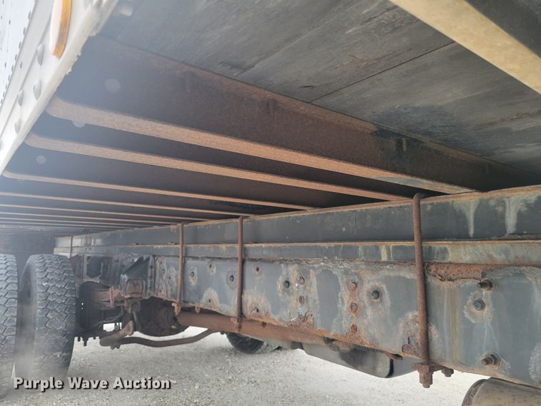 image for item KH9773 2007 GMC C4500  box truck