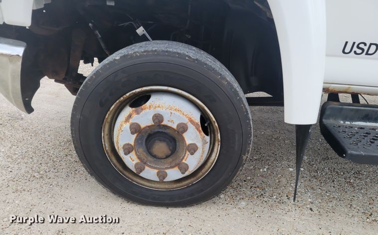 image for item KH9773 2007 GMC C4500  box truck