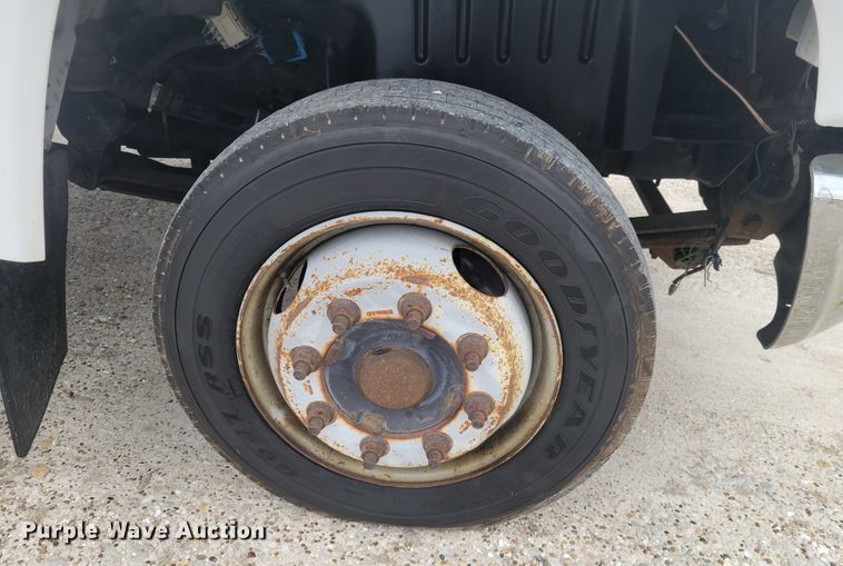 image for item KH9773 2007 GMC C4500  box truck