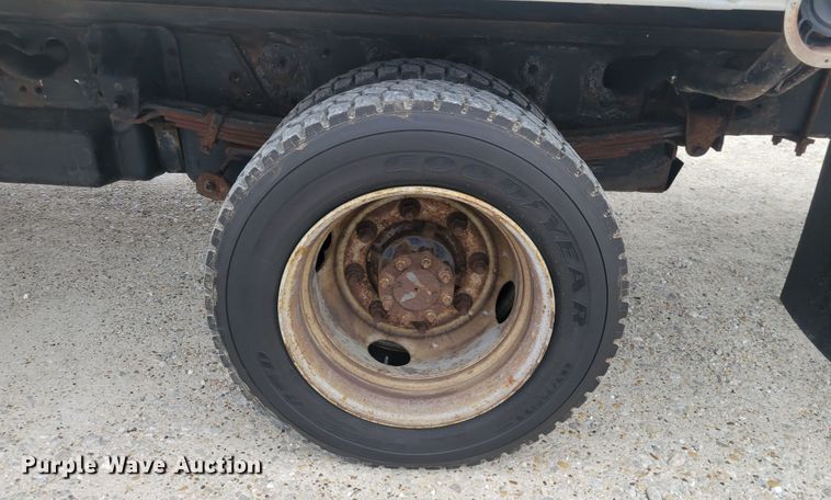 image for item KH9773 2007 GMC C4500  box truck