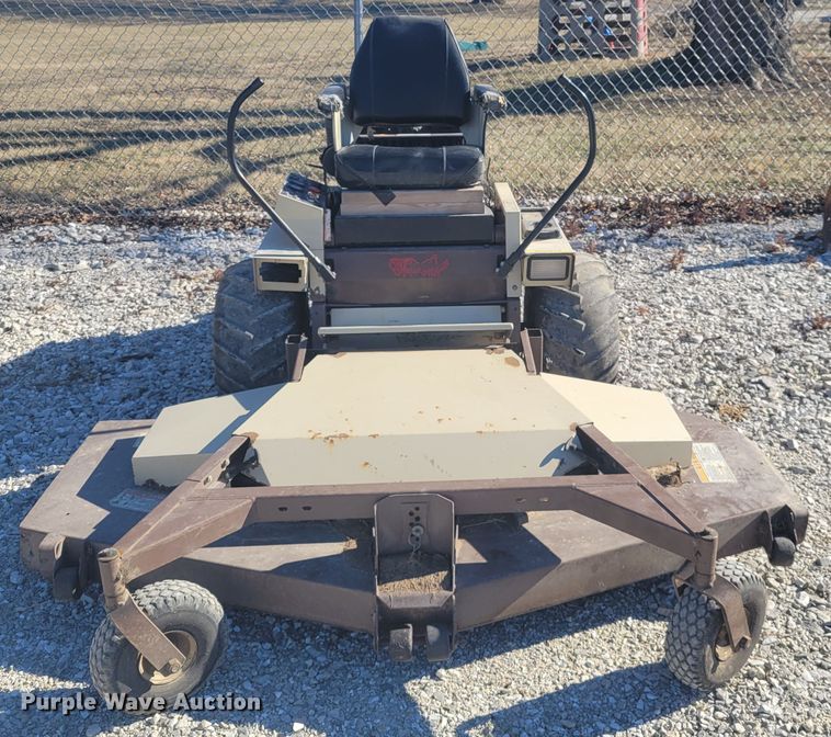 image for item KH9812 Grasshopper 725  ZTR lawn mower