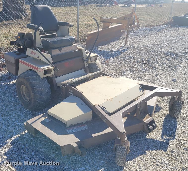 image for item KH9812 Grasshopper 725  ZTR lawn mower