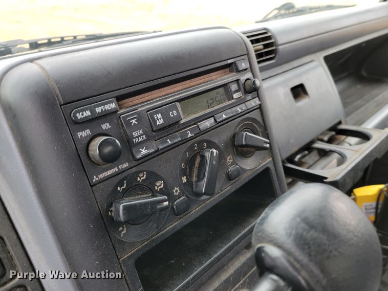 image for item KH9830 2008 Mitsubishi FUSO  box truck