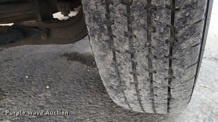 image for item KH9830 2008 Mitsubishi FUSO  box truck