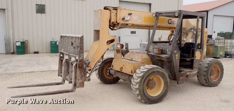 image for item DC4139 1996 Gehl 553  telehandler