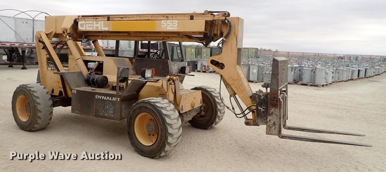 image for item DC4139 1996 Gehl 553  telehandler
