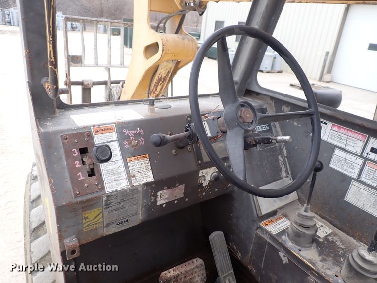 image for item DC4139 1996 Gehl 553  telehandler