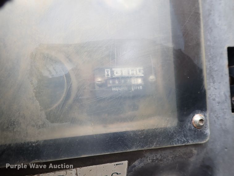 image for item DC4139 1996 Gehl 553  telehandler