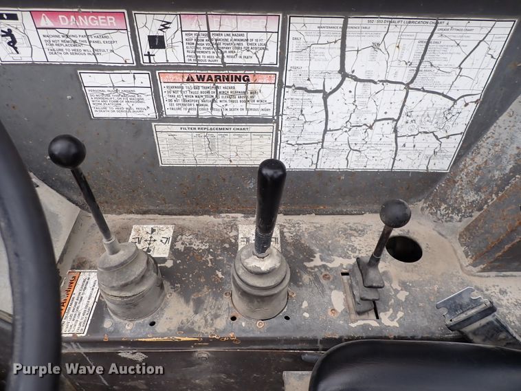 image for item DC4139 1996 Gehl 553  telehandler