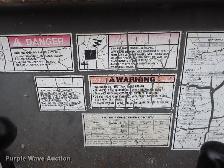 image for item DC4139 1996 Gehl 553  telehandler