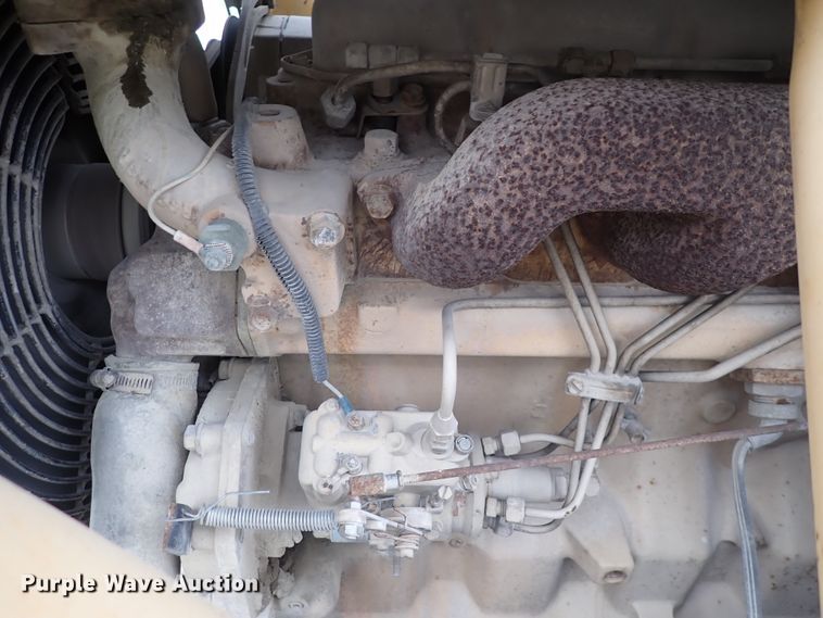 image for item DC4139 1996 Gehl 553  telehandler