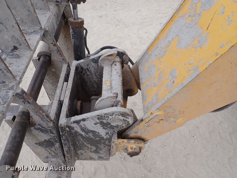 image for item DC4139 1996 Gehl 553  telehandler