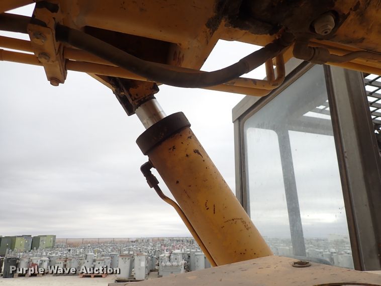 image for item DC4139 1996 Gehl 553  telehandler