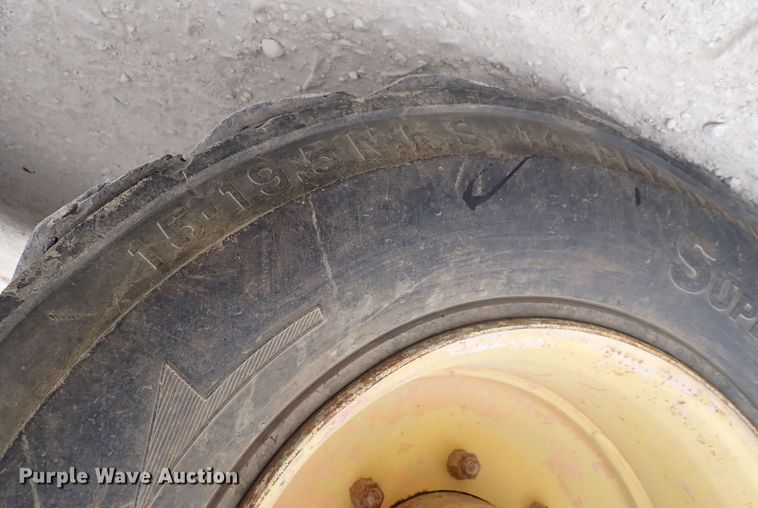 image for item DC4139 1996 Gehl 553  telehandler