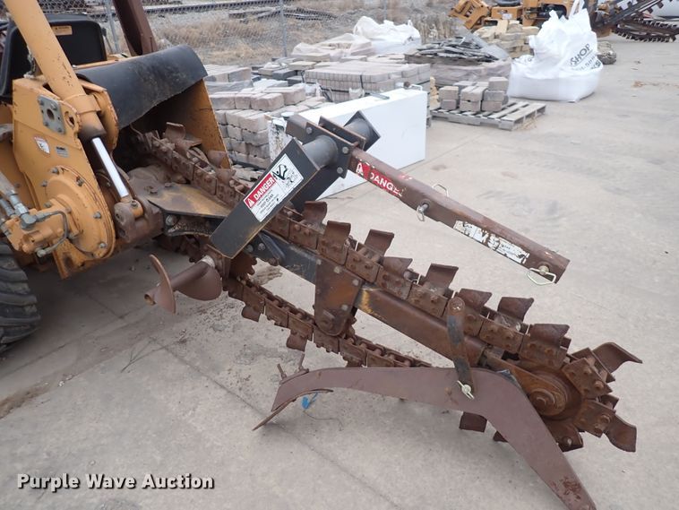 image for item DC4142 1994 Case 560  trencher