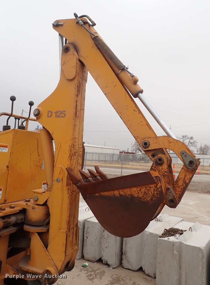 image for item DC4142 1994 Case 560  trencher