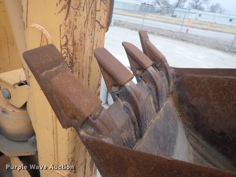 image for item DC4142 1994 Case 560  trencher