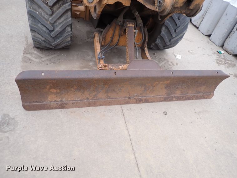 image for item DC4142 1994 Case 560  trencher