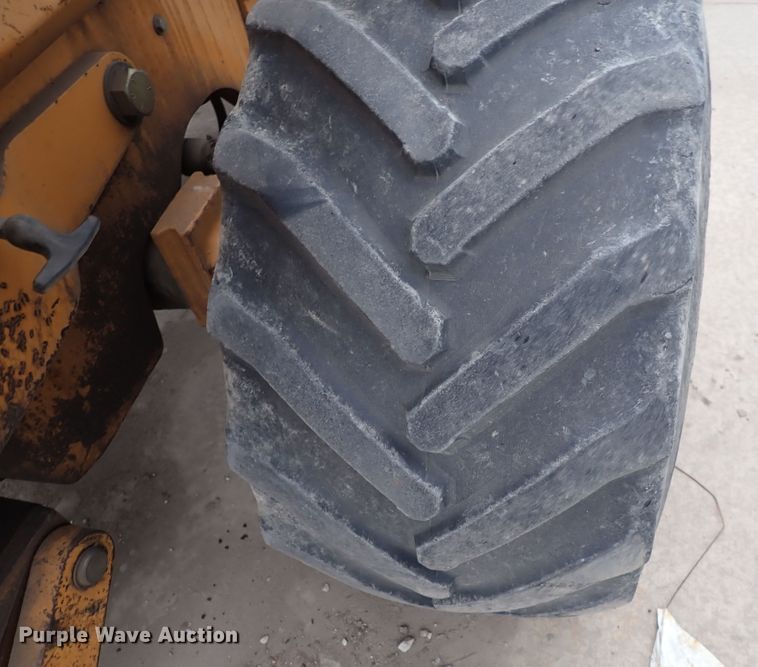 image for item DC4142 1994 Case 560  trencher