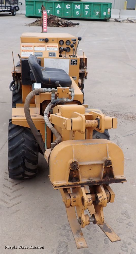 image for item DC4143 1997 Case Maxi Sneaker  Series C cable plow