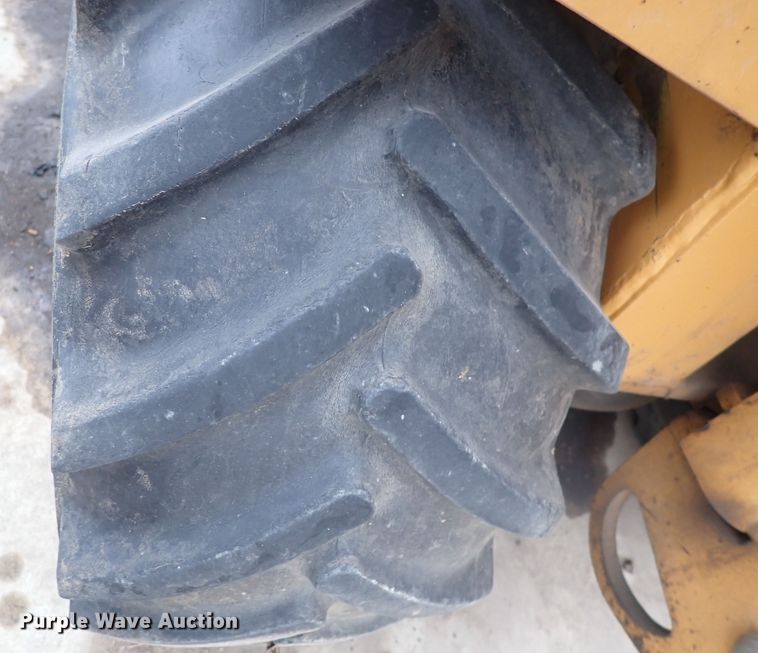 image for item DC4143 1997 Case Maxi Sneaker  Series C cable plow