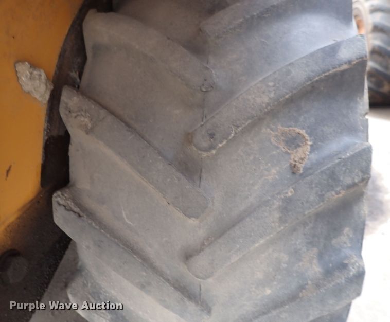 image for item DC4143 1997 Case Maxi Sneaker  Series C cable plow