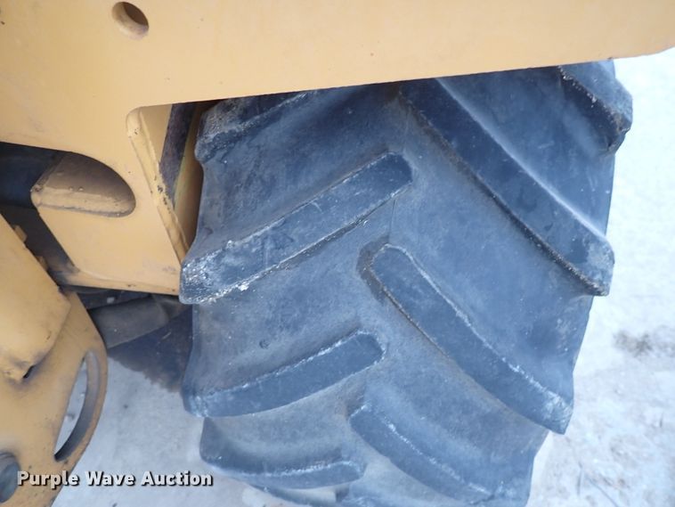 image for item DC4143 1997 Case Maxi Sneaker  Series C cable plow