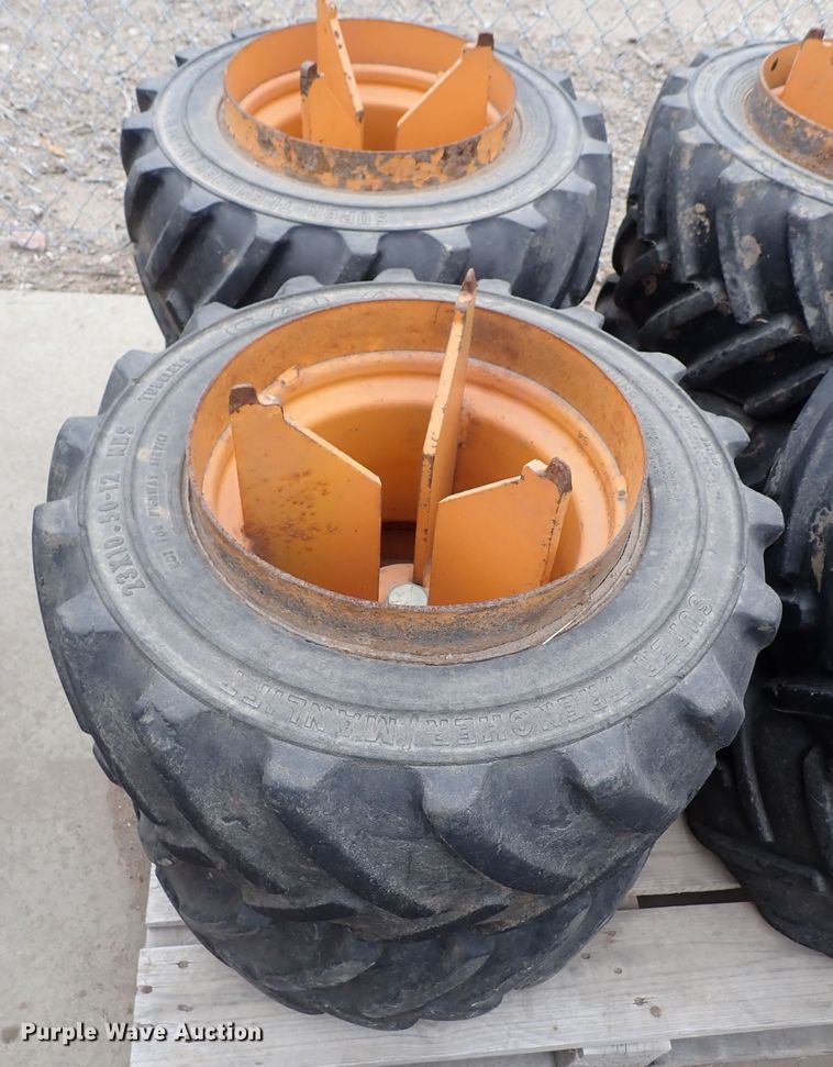 image for item DC4143 1997 Case Maxi Sneaker  Series C cable plow