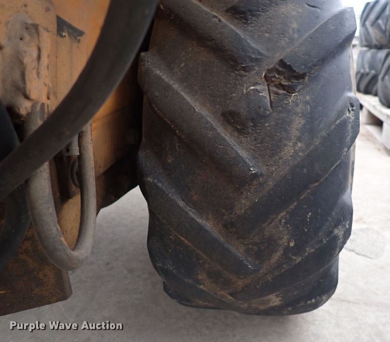 image for item DC4144 1994 Case Maxi Sneaker  Series C cable plow