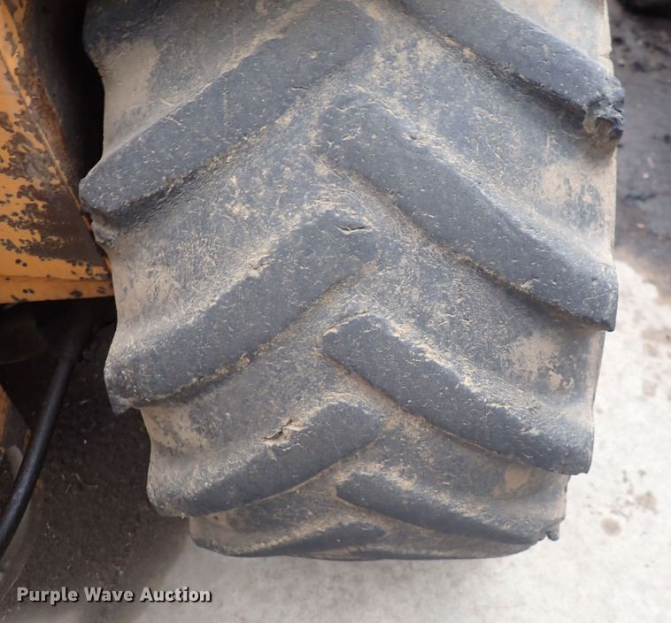 image for item DC4144 1994 Case Maxi Sneaker  Series C cable plow