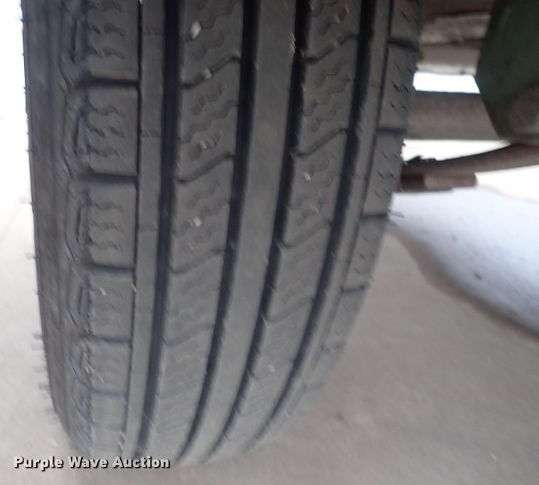 image for item DC4145 Sulair 185  air compressor