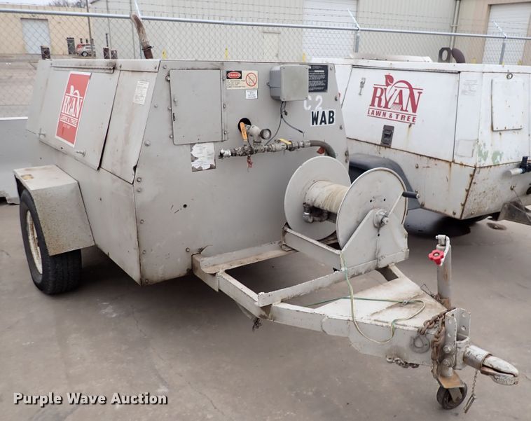 image for item DC4146 Leroi 185  air compressor