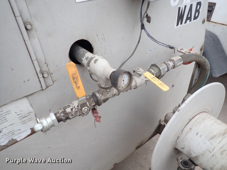 image for item DC4146 Leroi 185  air compressor