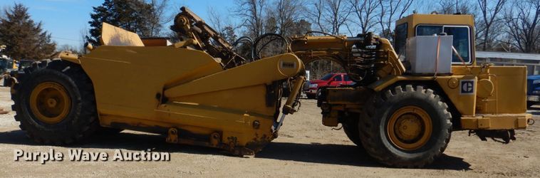 image for item DE7509 1982 Caterpillar 613B  elevating scraper