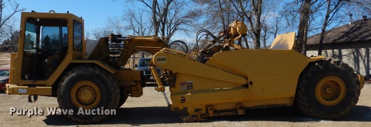 image for item DE7509 1982 Caterpillar 613B  elevating scraper