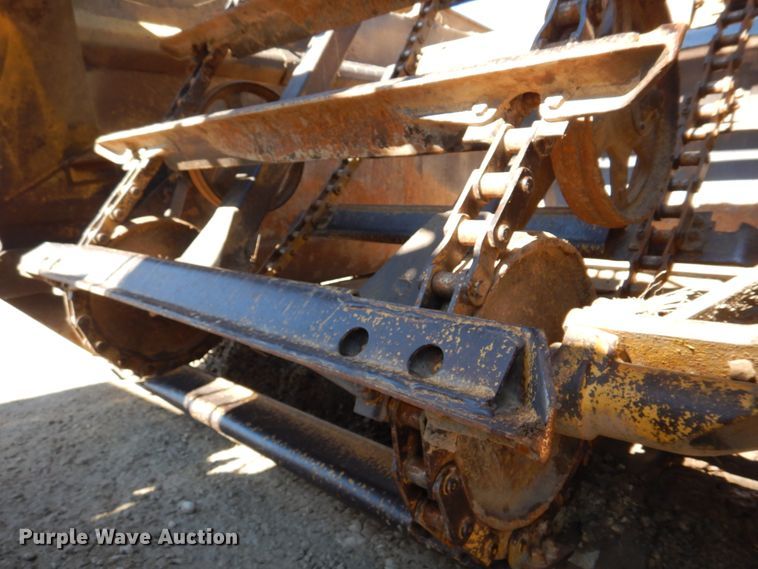 image for item DE7509 1982 Caterpillar 613B  elevating scraper