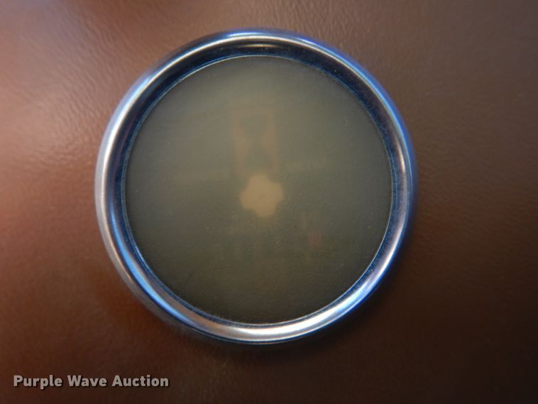 image for item DE7509 1982 Caterpillar 613B  elevating scraper