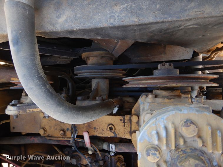 image for item DE7509 1982 Caterpillar 613B  elevating scraper