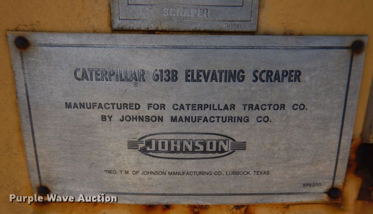 image for item DE7509 1982 Caterpillar 613B  elevating scraper