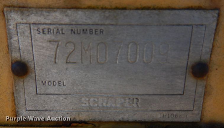 image for item DE7509 1982 Caterpillar 613B  elevating scraper