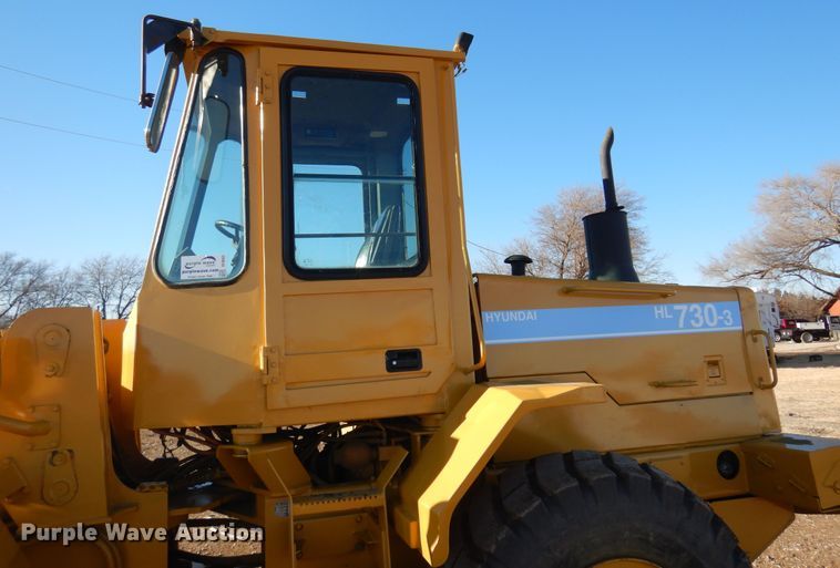 image for item DF0053 1998 Hyundai HL730-3  wheel loader