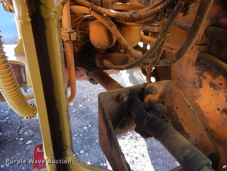 image for item DF0053 1998 Hyundai HL730-3  wheel loader