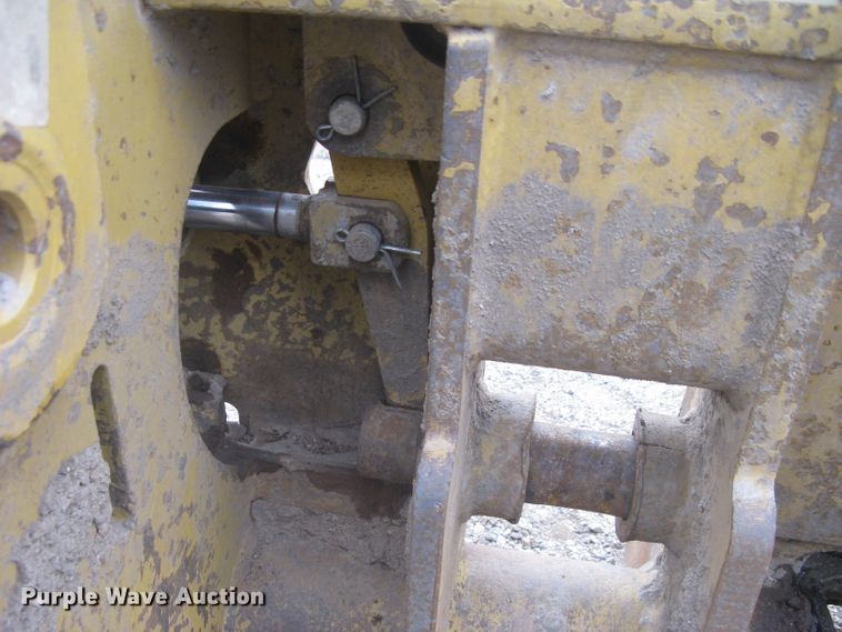 image for item DG5331 Caterpillar wheel loader quick attach