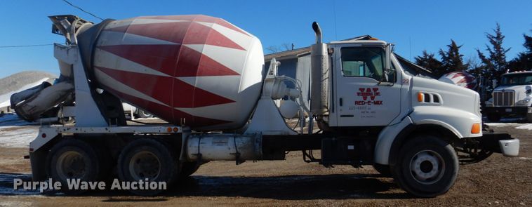 image for item DH8185 2001 Sterling LT8500  ready mix truck