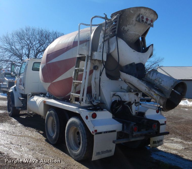 image for item DH8185 2001 Sterling LT8500  ready mix truck