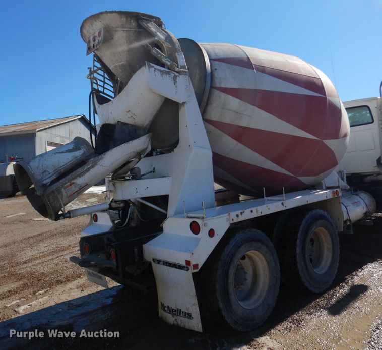 image for item DH8185 2001 Sterling LT8500  ready mix truck