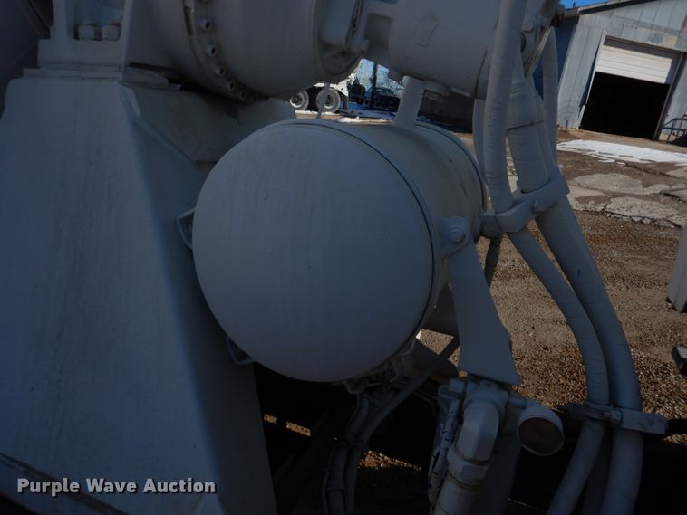 image for item DH8185 2001 Sterling LT8500  ready mix truck