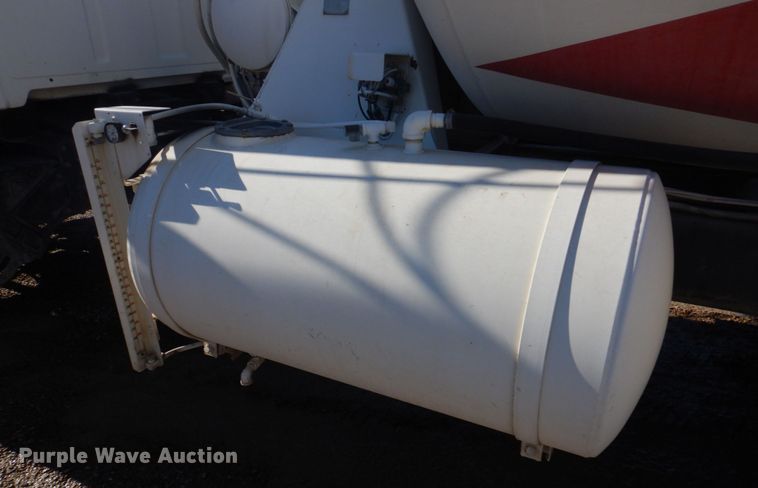 image for item DH8185 2001 Sterling LT8500  ready mix truck